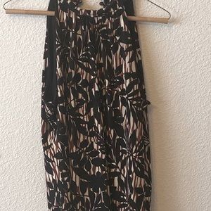 Woman’s 2 piece skirt set